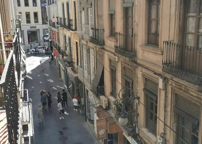 Bonito Estudio En El Centro De Granada
